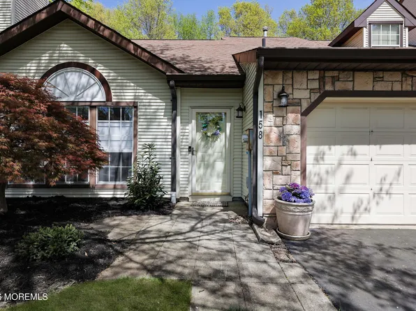 158 Colony Lane, Manalapan, NJ 07726