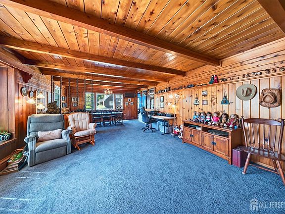 4th image of 5 Lydecker Pl