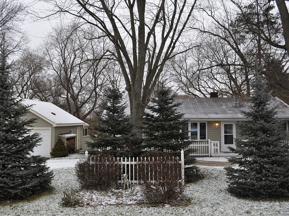 1st image of 36955 N Helen Dr