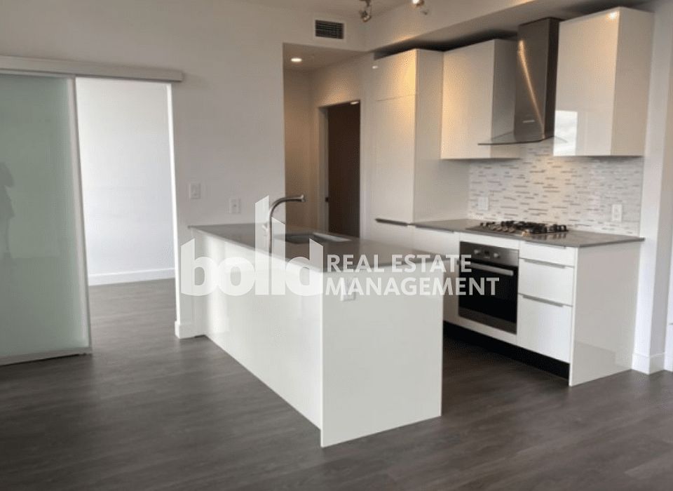 1st image of 1283 Howe St #3503