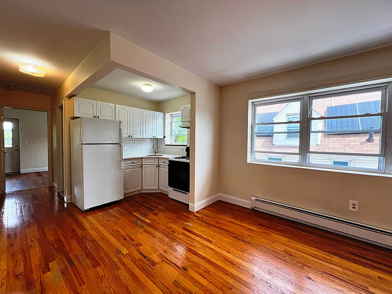 127-10 97th Ave #3 — Photo 3