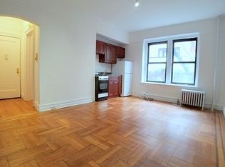 464 Clinton Ave #1M, Brooklyn, NY 11238