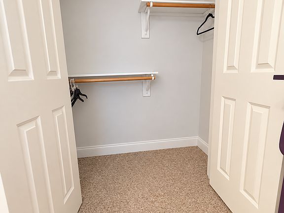 3rd image of 30 Castle Haven Rd Room 2