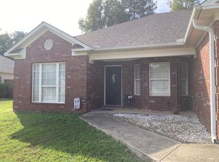 1015 Katy Ln, Alexander, AR 72002