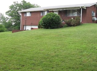 21 Church St, Marianna, PA 15345