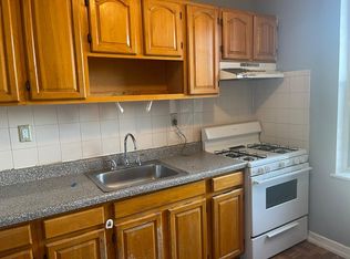 318 44th St #33E, Union City, NJ 07087