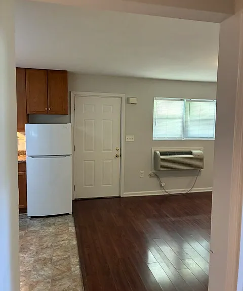 439 Klee Mill Rd #D — Photo 2