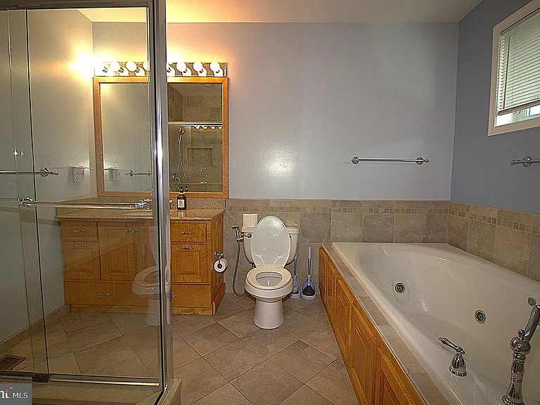 2919 Ritchie Ave — Photo 15