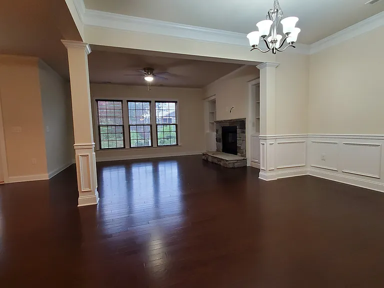 412 Daylin Dr — Photo 38