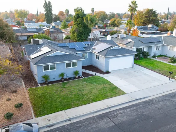 2612 Renn Ave, Clovis, CA 93611