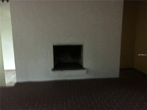 4th image of 110 Wax Myrtle Ln