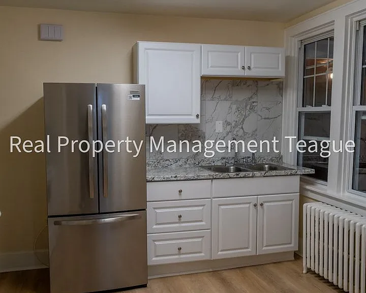 64 Highland Dr #1 — Photo 1