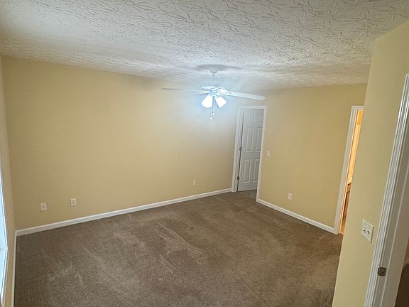 4th image of 149 Katie Ln #149