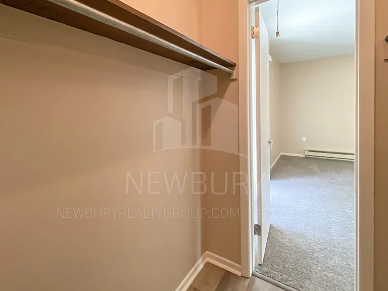 120 Clearview Mdws — Photo 16