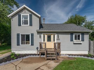 377 Grove St, Sparta, MI 49345