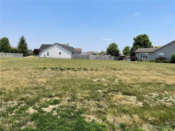 2104 Park Ave, Piqua, OH 45356