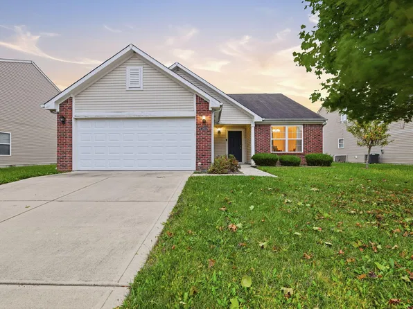 11611 Ross Common Dr, Indianapolis, IN 46229