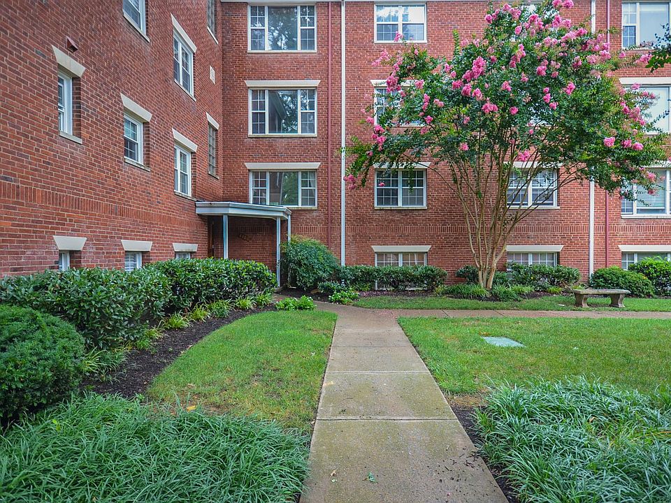 1st image of 1300 N Meade St APT 29