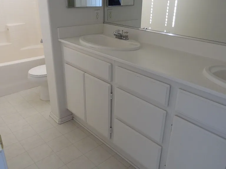 25330 Cole St — Photo 12