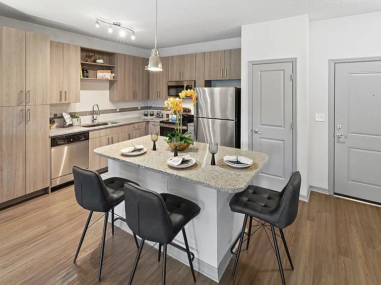 Integra 289 Exchange — Photo 6