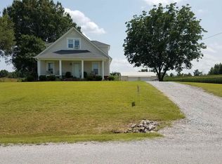 25 Goosefoot Rd, Bradford, TN 38316