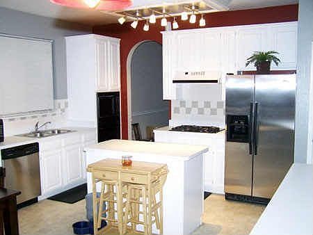 4th image of 1404 W Hamilton Cir