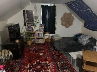 1824 E 9th St, Duluth, MN 55812