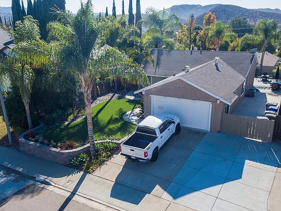 2nd image of 11011 Gayola Ln