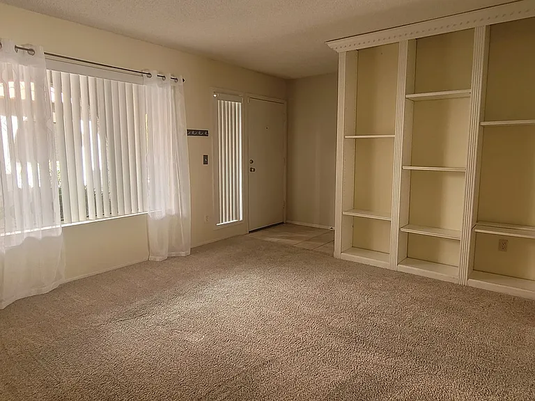 16510 E Palisades Blvd #6 — Photo 9