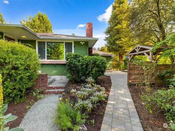 13008 37th Avenue NE, Seattle, WA 98125