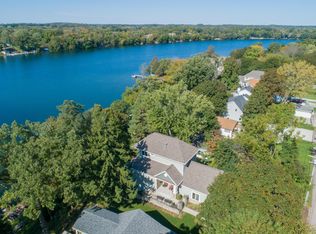 W330N6251 Hasslinger Dr, Nashotah, WI 53058