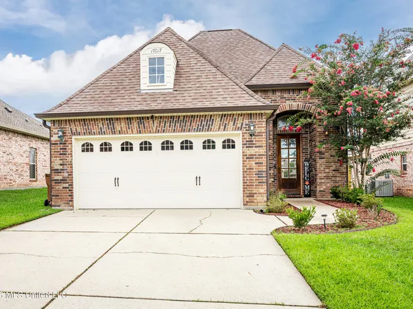 17017 Sago Dr, Diberville, MS 39540