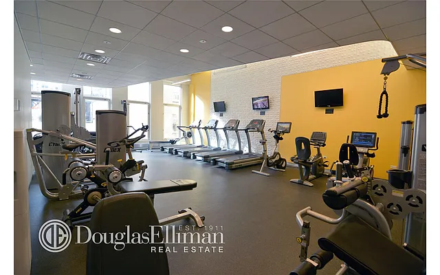 Sold by Douglas Elliman | media 22