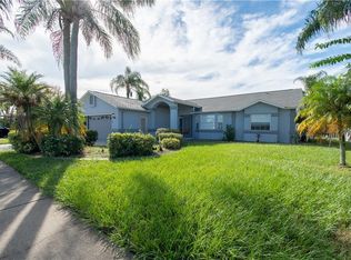 8746 Volunteer Dr, New Port Richey, FL 34653