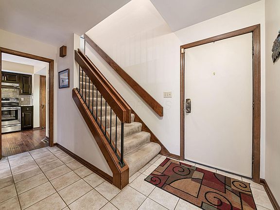 3rd image of 1997 Willow Glen Ln #C