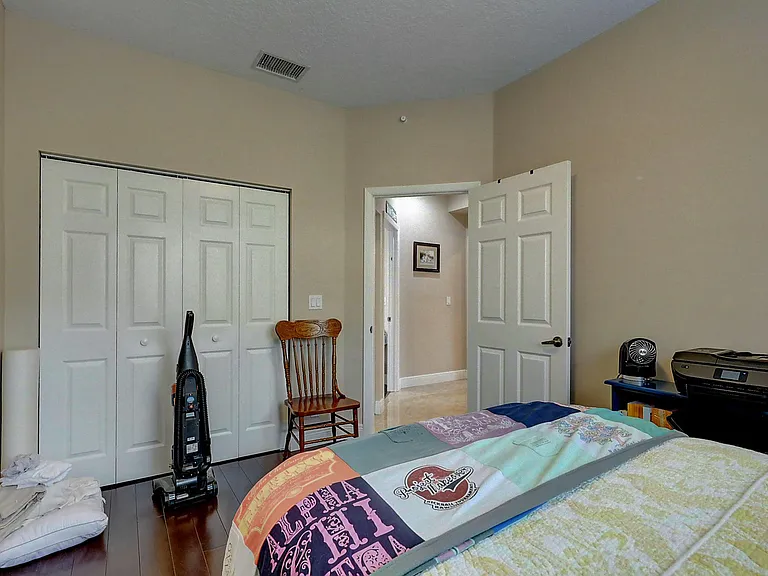 10207 Allamanda Blvd — Photo 36