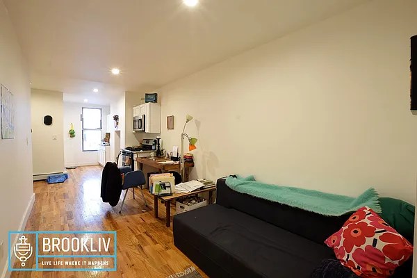 Rented by null | media 3