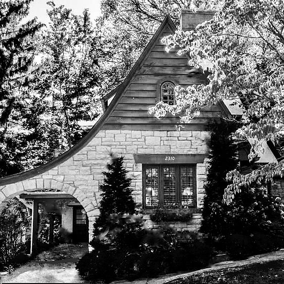 1st image of 2310 Carlton Ter