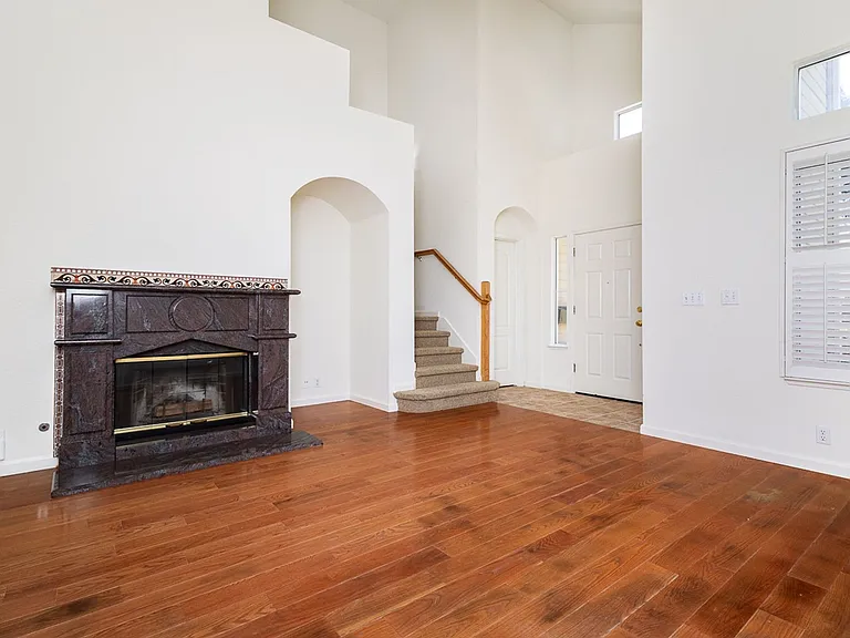 131 Royalton Cir — Photo 15