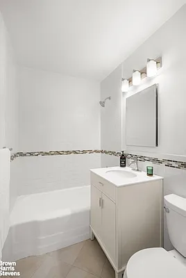 Rented by Brown Harris Stevens | media 6