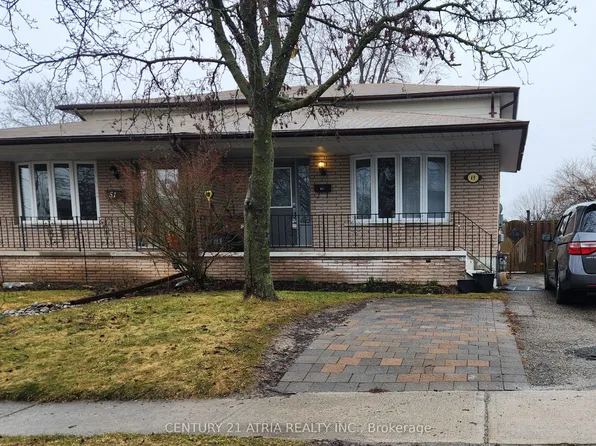 49 Lawrence Cres #Basement, Clarington, ON L1C 3M7
