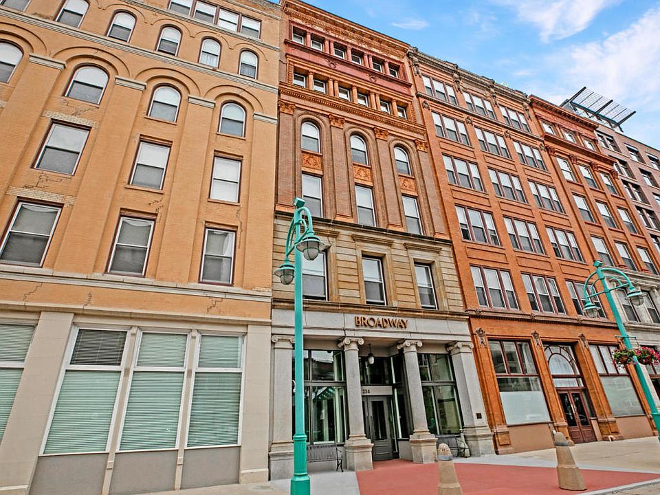 1st image of 234 North Broadway