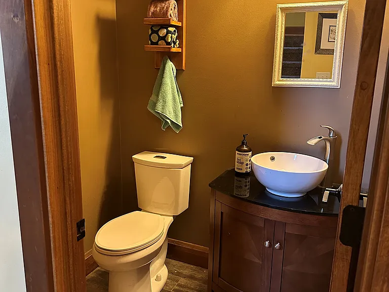 1128 Creekside Cir — Photo 18