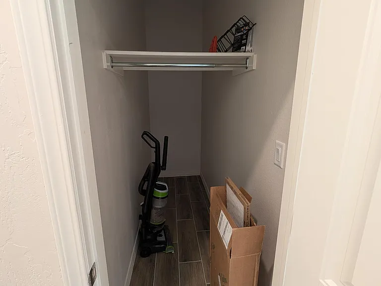 517 La Entrada Cir — Photo 10