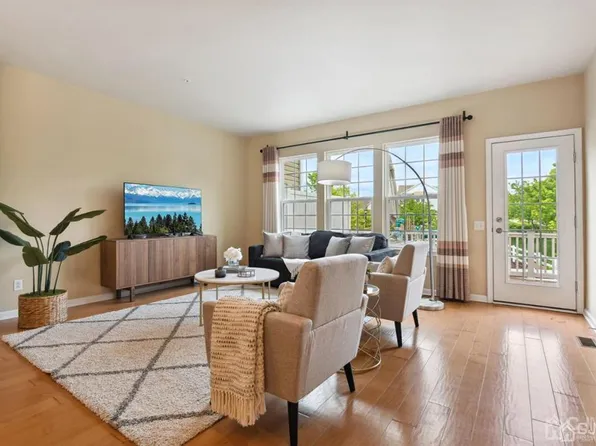 1104 Shep Dr, Highland Park, NJ 08904