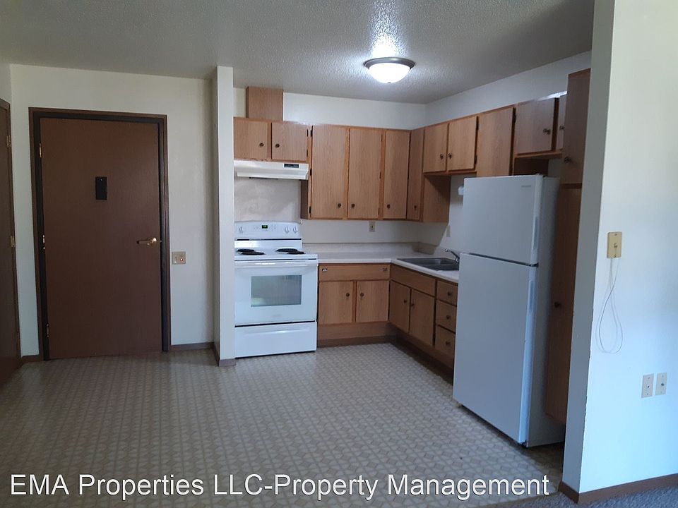 2nd image of 202 W Central Ave #5