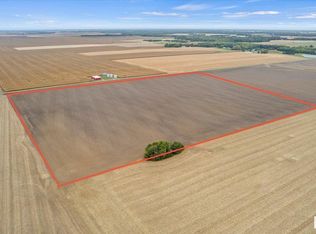 2437 N 1030 East Rd, Edinburg, IL 62531