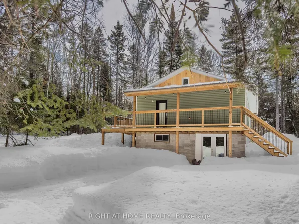 1861 Glamor Lake Rd, Highlands East, ON K0M 1S0