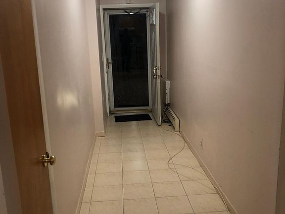 2nd image of 203 Bay 11 St