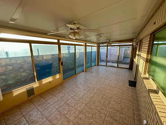 5th image of 5809 Porpoise Dr #1